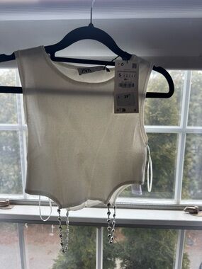 Zara Cream Ribbed Crop Top with Chain Hem